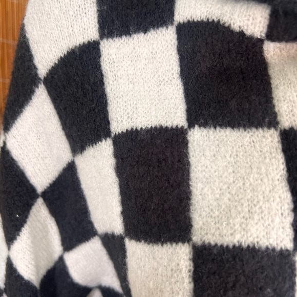 Turtleneck Black And White Plaid Long Sleeve Checkered sweater size XL - Picture 2 of 5